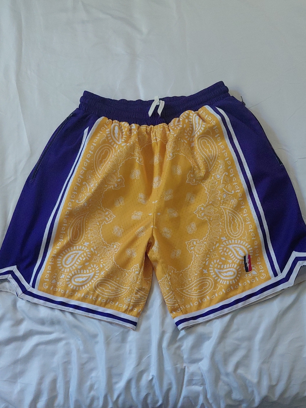 Collect And Select Thrillest Lakers Purple Gold Paisley Shorts Mens XL